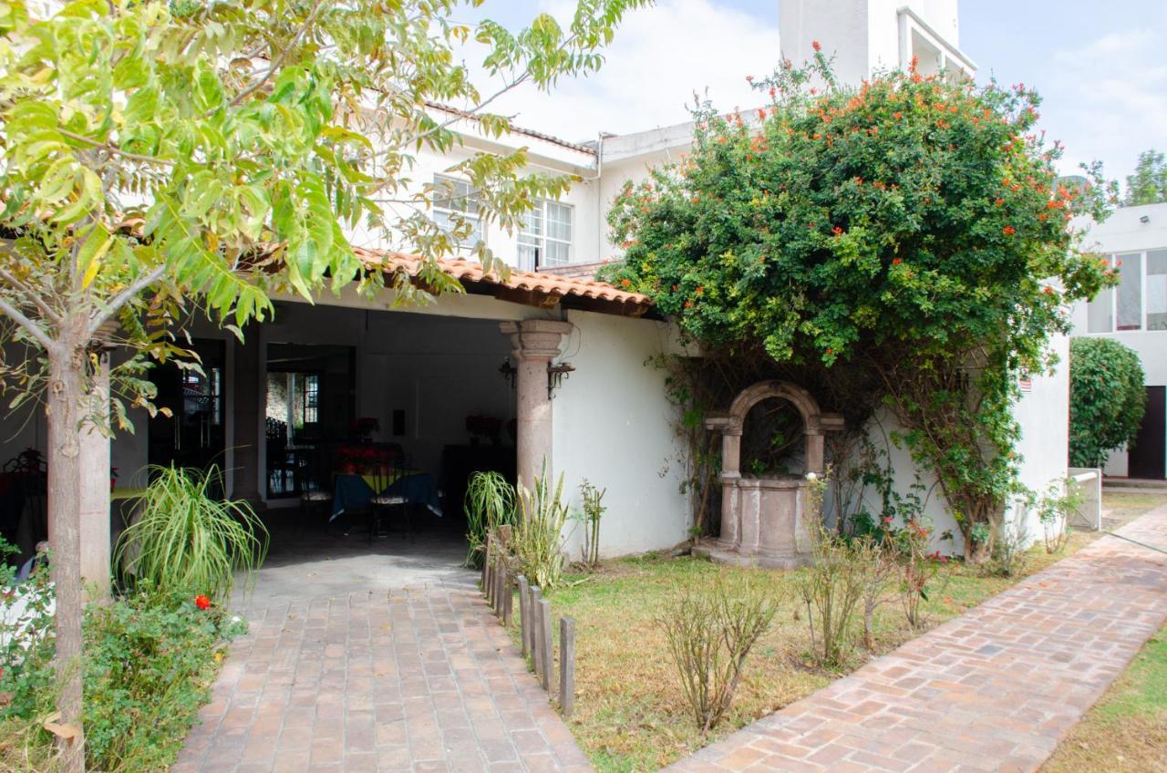 Hotel O Puente San Juan del Río Exterior photo